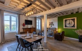 The Lighthouse Charming Apartment Beach & City Center 2-4 Pers